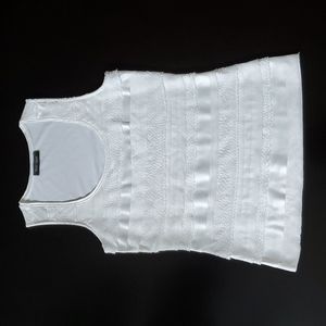 WHBM Cream Tiered Sleeveless Top Size XS